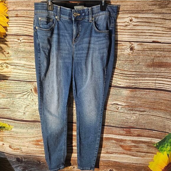 Torrid skinny jeans women's size 14R pre -  owned - Picture 1 of 4